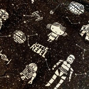 Milk Snob Star Wars car seat/nursing cover